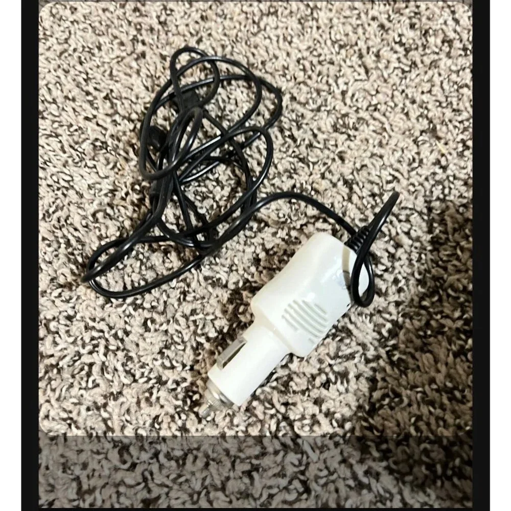 Madcatz GBA Car Charger